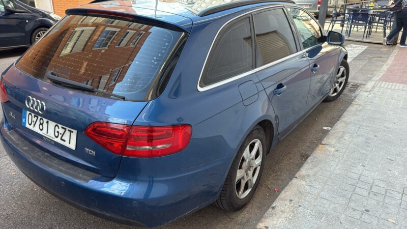 Audi A4 Avant